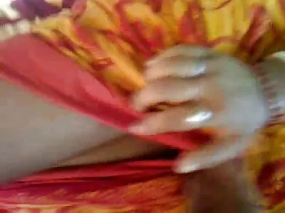 ಸ್ಟಾಕಿಂಗ್ಸ್ನಲ್ಲಿ ಸೆಕ್ಸಿ ಮಹಿಳೆ